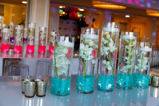 LED Orchid Cylinder Centerpiece with Rubins Egg Chips