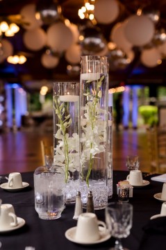 Magnificent Classic LED Orchid Centerpiece  with Clear Chips and Floating Candle for Party Decor