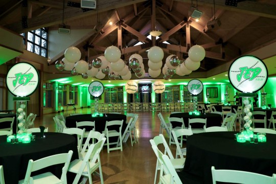 Baseball Themed Bar Mitzvah with Logo Centerpieces, Ceiling Balloon Treatment & LED Uplighting at Bet Am Shalom, White Plains