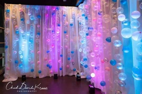 LED Balloon Bubble Wall in Entrance to Bowlmor, Chelsea Piers