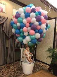Organic Hot Air Balloon Sculpture with Basket & Blowup Photo Base