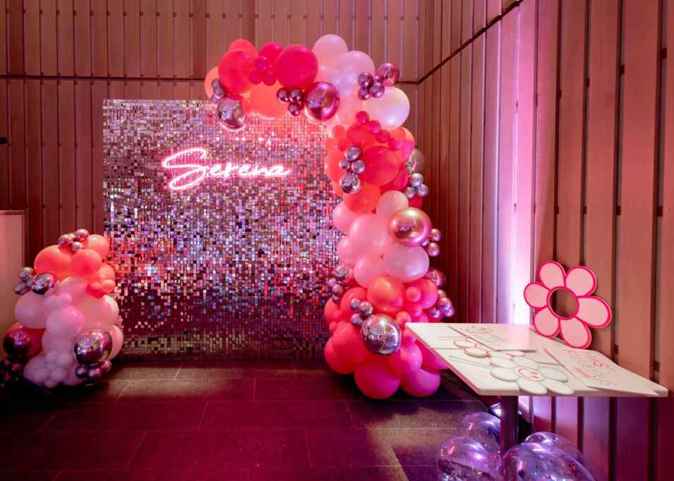 How to Decorate Entryway for Party: Wow Your Guests