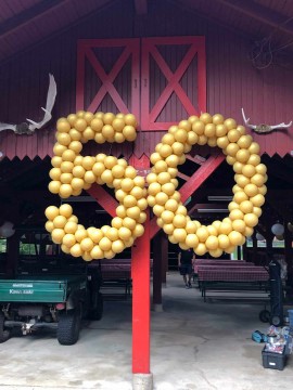 Balloon Sculpture Number for Outdoor Birthday