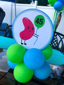 Balloon Centerpiece with Custom Logo for Kidney Anniversary Party