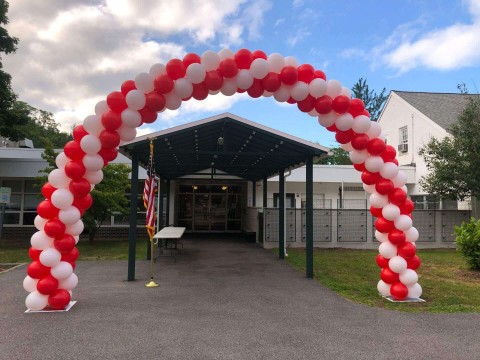 Red & White Balloon Arch for Outdoor Graduation Drive By