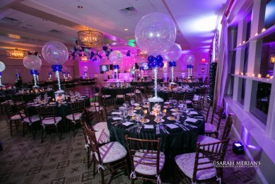 Photo Cube Centerpiece with Sparkle Balloons & Lights