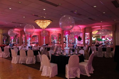 Bat Mitzvah Photo Cube Centerpieces with Sparkle Balloons & Lights