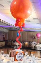 Carnival Themed Photo Cube with 36" Marble Balloon