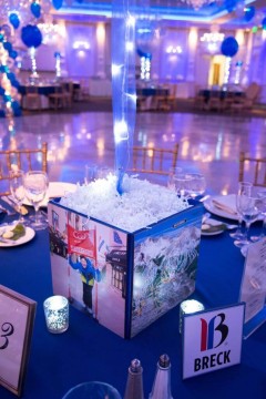 Ski Themed Photo Cube with Trail Maps & Photos