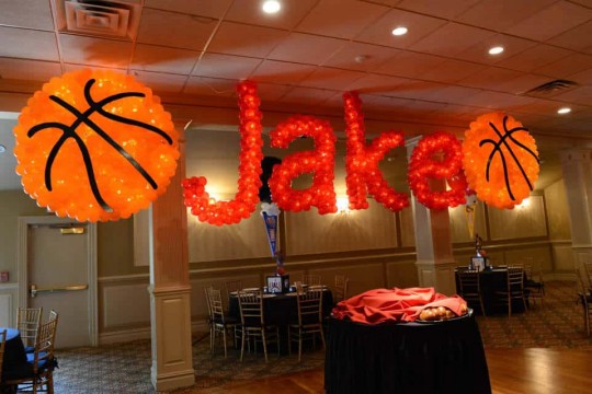 Custom Name in Balloons with LED Basketball Balloon Sculptures