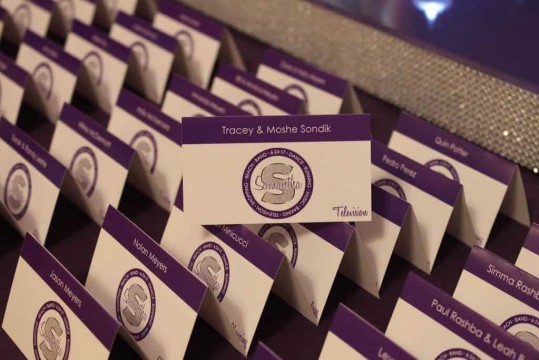 Custom Place Cards with Logo