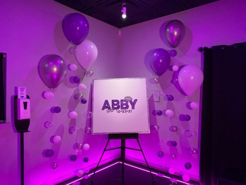Custom Logo Sign in Board with Silver Glitter and Bubble Balloon Stands for Bat Mitzvah
