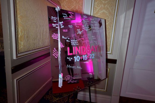 Bat Mitzvah Mirror Sign in Board with Vinyl Name & Date