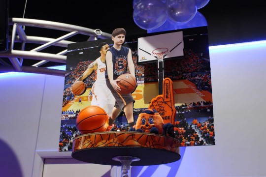 Syracuse Basketball Themed Diorama Centerpiece
