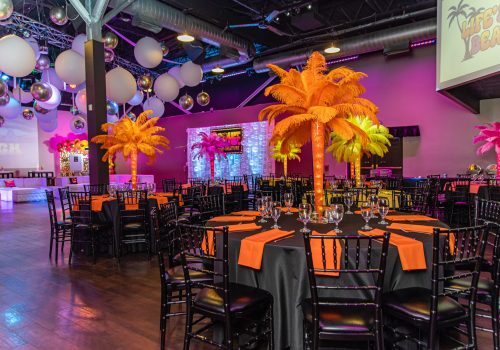palm-tree-table-centerpiece-party