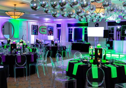 balloon-ceiling-party-decor